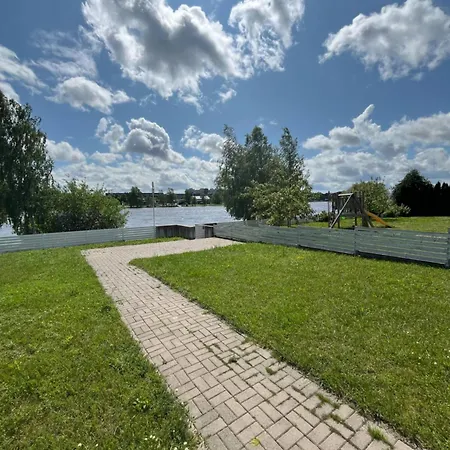 Pipirest River-view With A Terrace 公寓