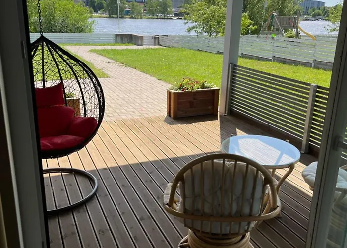 Pipirest River-view With A Terrace